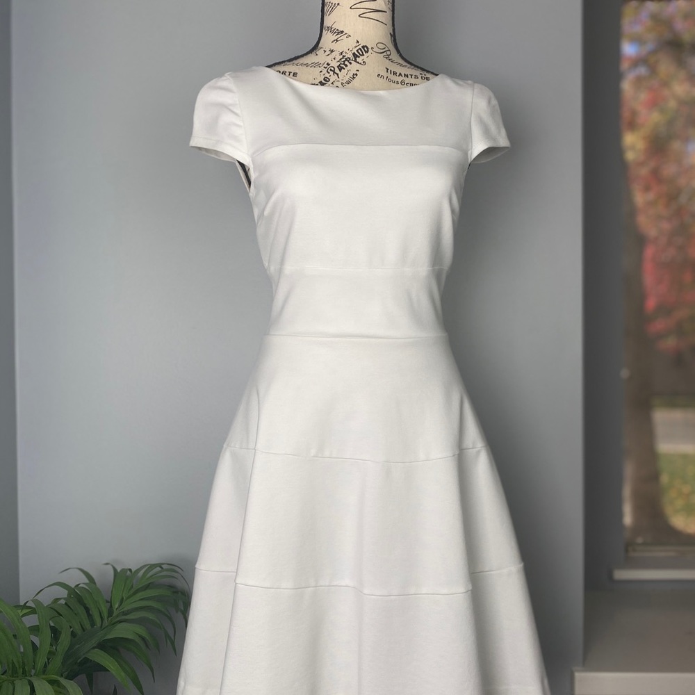 Banana Republic Fit & Flare Tiered Dress - Picture 2 of 6